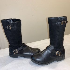 Chase & Chloe Nordstrom Girls Boots Size 4 Warm